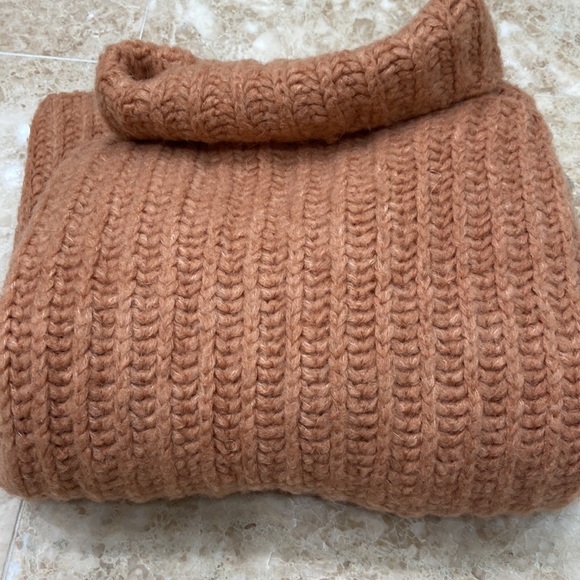 Free People Papaya Chunky Sweater. Size Small. NWT - Picture 9 of 9